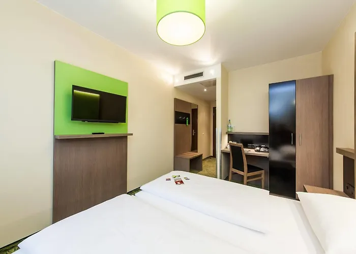 Novum Style Aldea Hotell 3*