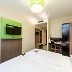 Novum Style Aldea Отель 3*