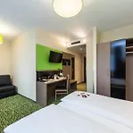 Отель Novum Style Aldea